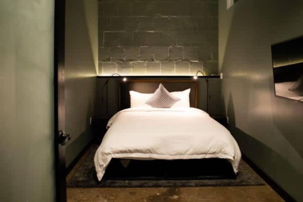 3E - *Renovated* 3 Min To Hillman Cancer Center Sleeps 6 Pittsburgh Zewnętrze zdjęcie