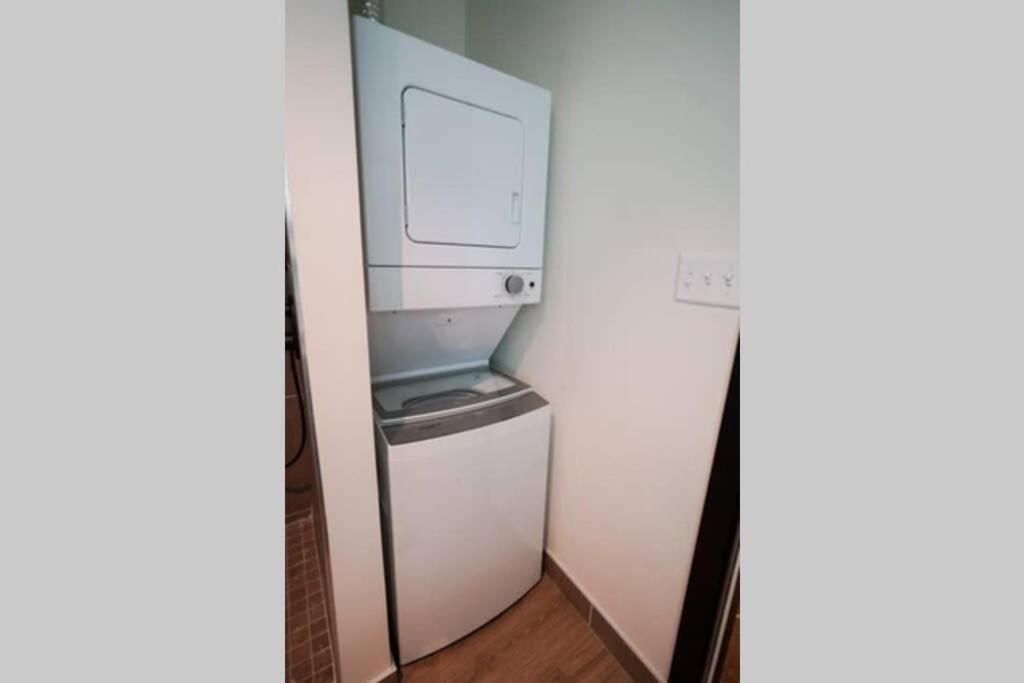 3E - *Renovated* 3 Min To Hillman Cancer Center Sleeps 6 Pittsburgh Zewnętrze zdjęcie